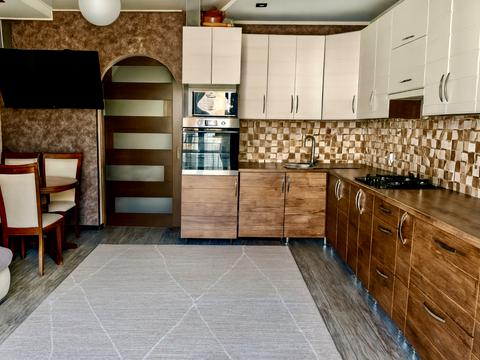 квартира за адресою с. Святопетрівське, Лесі Українки бульв., 10