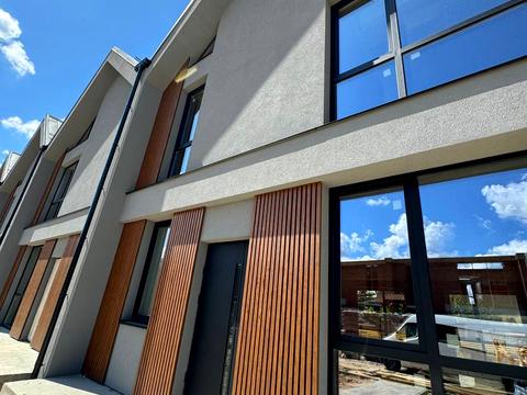 будинок за адресою Євгена Патона вул.