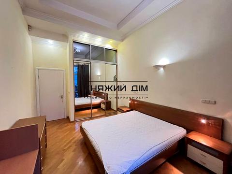 квартира по адресу Киев, Михайловская ул., 19