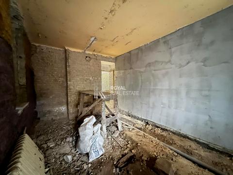 коммерческая по адресу Рейтарська, 18
