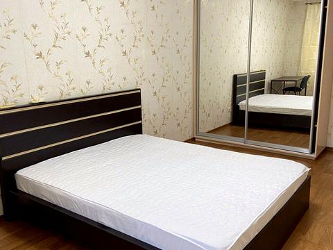 квартира по адресу Софии Русовой ул., 1