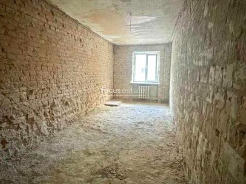 комерційна за адресою Василя Яна вул., 2