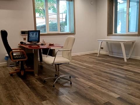 комерційна за адресою Василя Тютюнника вул. (Анрі Барбюса), 5-А