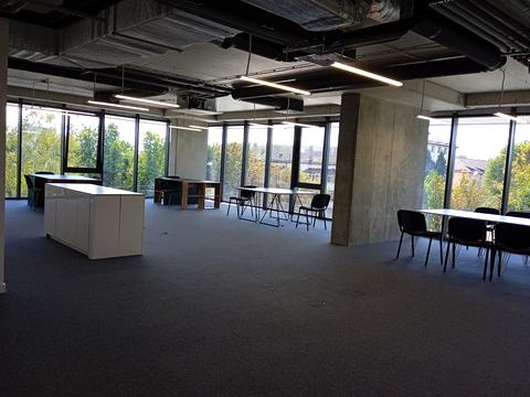 коммерческая по адресу Зеленая ул., 151