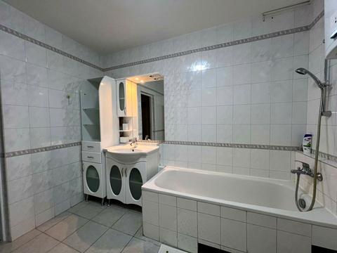 квартира за адресою Олександра Довженка вул., 14/1