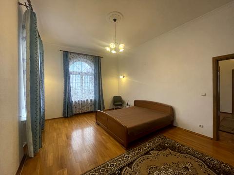 комерційна за адресою Білицька вул., 31