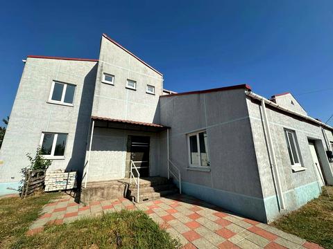 будинок за адресою Котеджна
