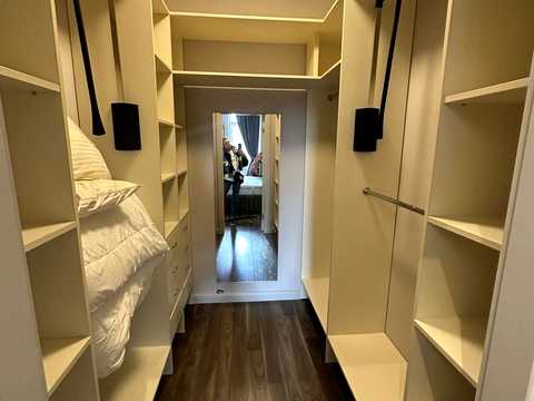 квартира за адресою Золотоустівська вул., 47-49