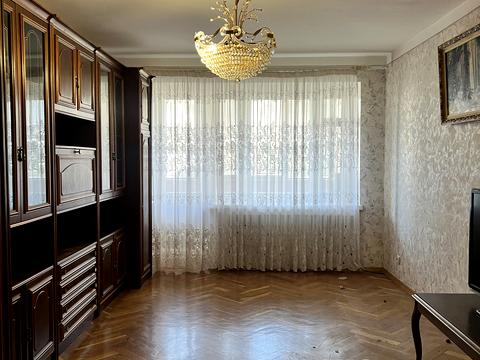 квартира за адресою Митрополита Андрея Шептицького вул. (Анатолія Луначарського), 3-А