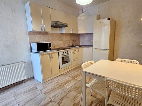 квартира за адресою Регенераторна вул., 4 