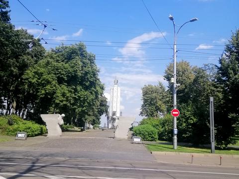 квартира за адресою Лаврська вул. (Січневого Повстання), 4