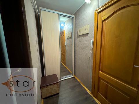 квартира за адресою Космонавтів вул., 10а