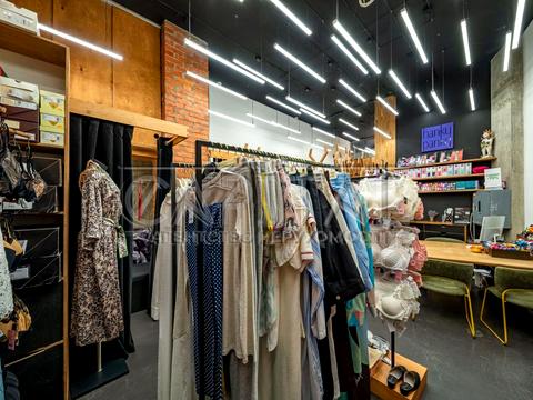 комерційна за адресою Старонаводницька вул., 6