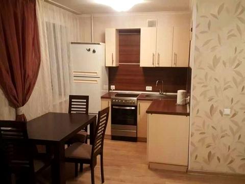 квартира за адресою Косиора, 20