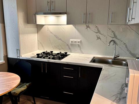 квартира за адресою Петропавлівська вул., 12