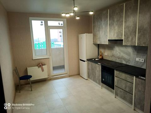 квартира за адресою Воробьева, 1б