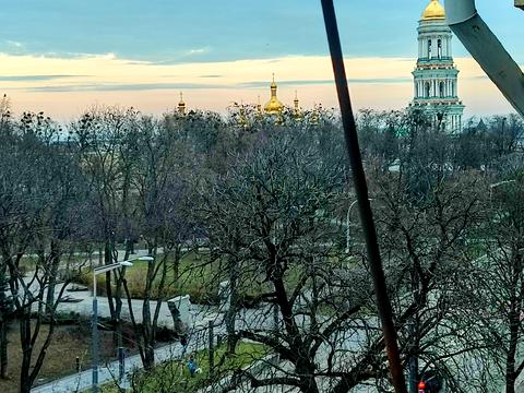 квартира за адресою Лаврська вул. (Січневого Повстання), 4