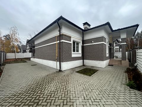 будинок за адресою Михайла Чалого вул., 1