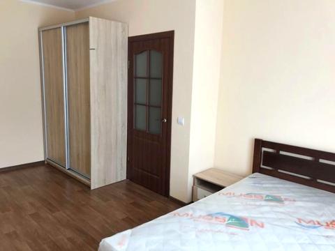 квартира за адресою Бориса Гмирі вул., 12-Б