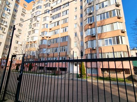квартира за адресою Академіка Корольова вул., 50а