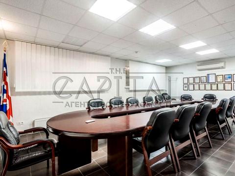 коммерческая по адресу Григорія Гуляницького ул., 44-1