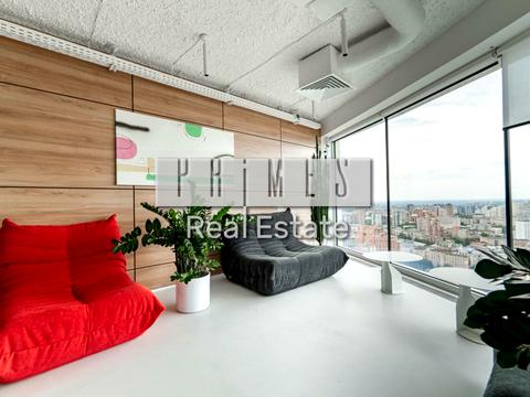 комерційна за адресою Кловський узвіз, 7a