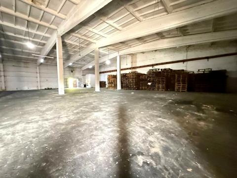 комерційна за адресою Запасна вул., 7