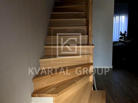 будинок за адресою Надажанська