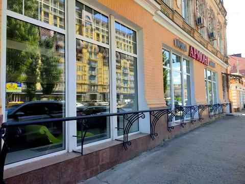 коммерческая по адресу Верхній Вал ул., 30