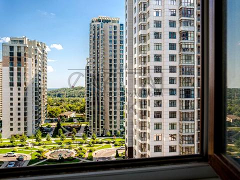 квартира за адресою Андрія Верхогляда вул. (Михайла Драгомирова), 20