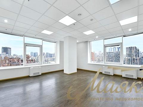 комерційна за адресою Антоновича вул. (Горького), 172