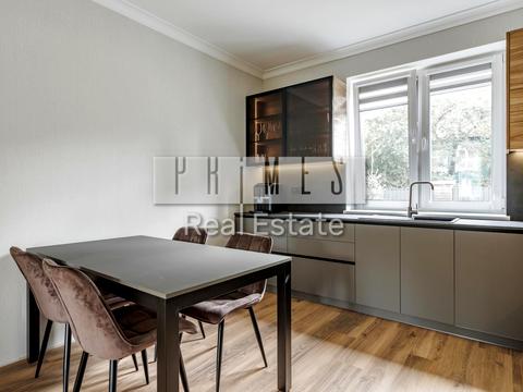 дом по адресу Садова