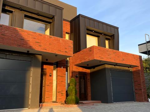 будинок за адресою Спортивна