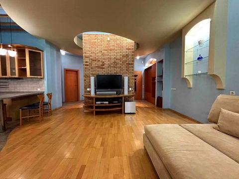 квартира за адресою Шота Руставелі вул., 27