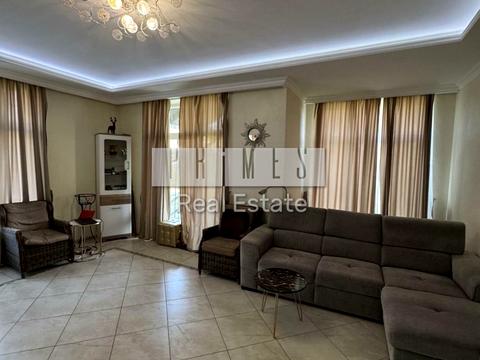 будинок за адресою Абрикосова вул.