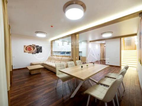 будинок за адресою 12-та Садова вул., 11