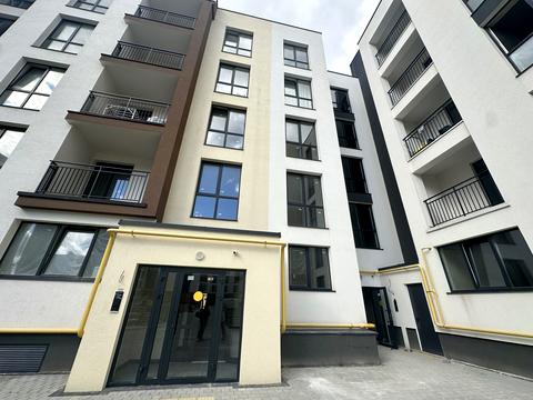 квартира по адресу Героїв Крут ул., 12