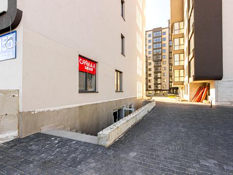 комерційна за адресою Роксоляни вул., 155