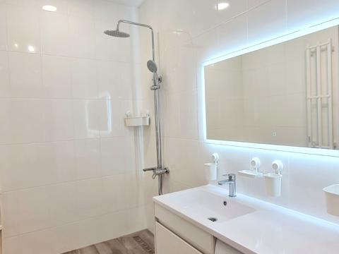 квартира за адресою Академіка Заболотного вул., 15-г
