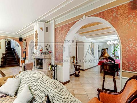 будинок за адресою Луговий пров.