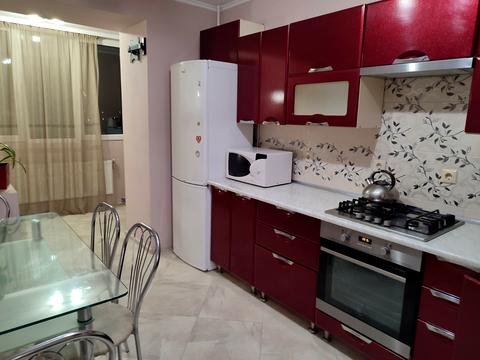 квартира за адресою Злуки просп., 4