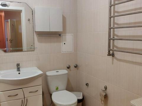 квартира за адресою Дніпровська набережна вул., 1