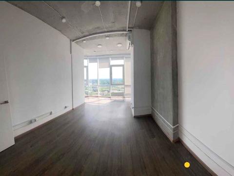 комерційна за адресою Андрія Верхогляда вул. (Михайла Драгомирова), 2-А