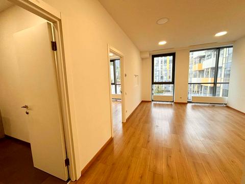 коммерческая по адресу Сечеславская наб. (В. І. Леніна), 49