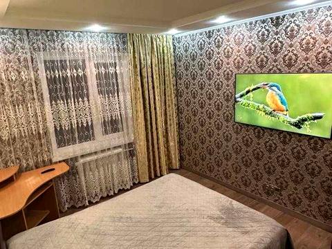 квартира за адресою Героїв України вул., 14