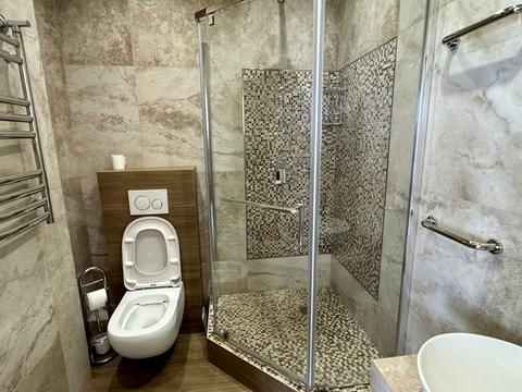 квартира за адресою Анни Ахматової вул., 22