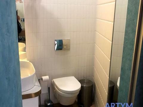 комерційна за адресою Фурманська вул., 12