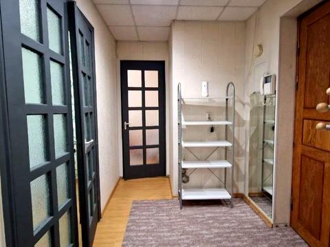 квартира по адресу Дмитрия Яворницкого просп. (Карла Маркса), 30