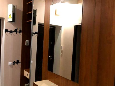 квартира за адресою Шовкуненка вул., 4