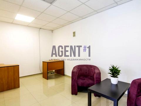 коммерческая по адресу вул. Львовская , 8